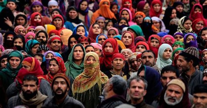 What is Kashmiri caste?